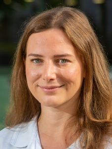 Dr. Natalie Haug