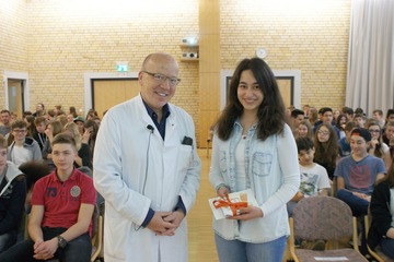Professor Florian Liewald und Sara Kilinc